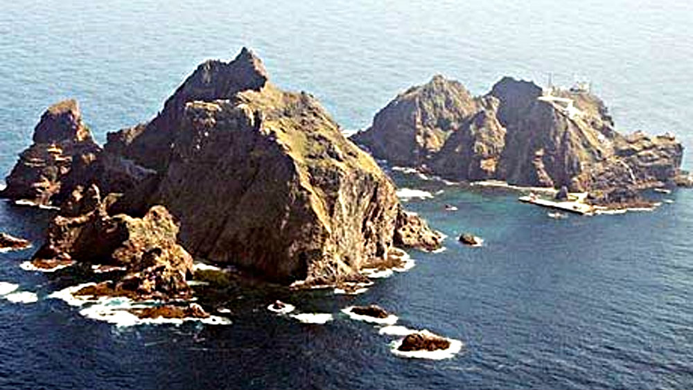Đảo Dokdo/Takeshima đang bị Nhật, Hàn Quốc và Triều Tiên đòi hỏi chủ quyền - Ảnh" Reuters