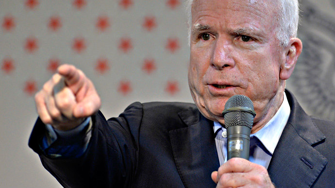 Thượng nghi sĩ John McCain đề nghị trừng phạt Trung Quốc gây bấn ổn ở Biển Đông - Ảnh: AFP