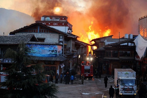  Hiện trường một vụ cháy ở tỉnh Vân Nam, Trung Quốc 11.2014 