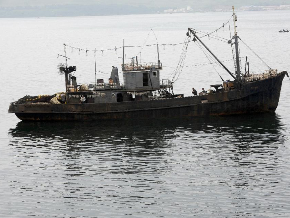 Một tàu cá Triều Tiên - Ảnh: AFP
