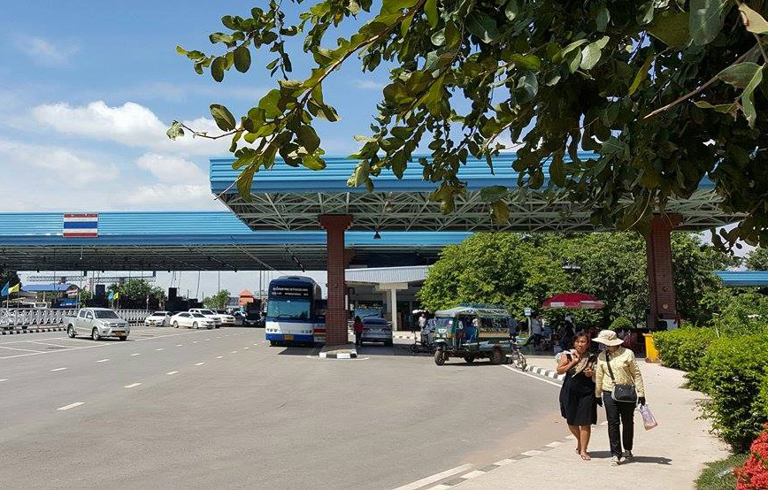 Cửa khẩu Nong Khai (đông bắc Thái Lan), nơi nhiều người Triều Tiên tìm cách nhập cảnh bất hợp pháp - Ảnh: Lam Yên