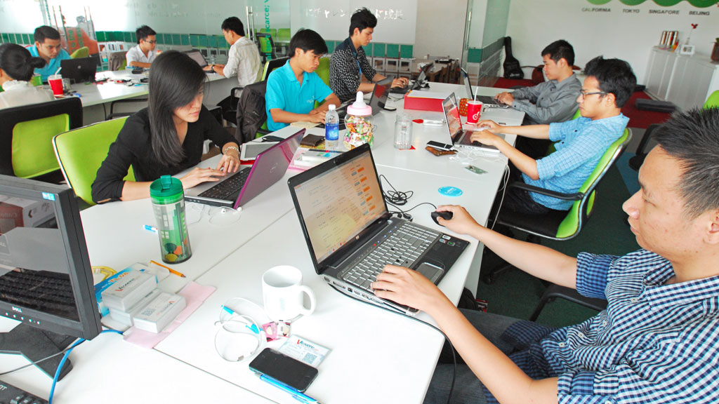 Khu vực tư nhân luôn có nhiều cơ hội cho bạn trẻ thử thách - Ảnh: Trần Nguyễn