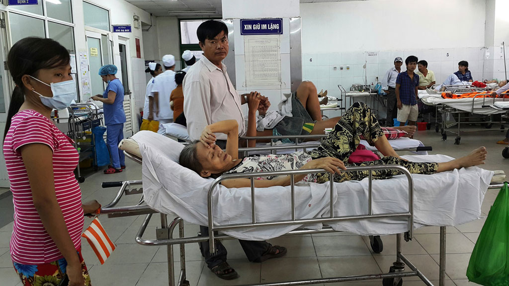 Ngành y tế Đà Nẵng còn thiếu về nhân lực, trang thiết bị - Ảnh: Diệu Hiền