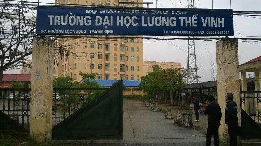 HĐTQ Trường ĐH Dân lập Lương Thế Vinh tại Nam Định vừa bãi miễn chức danh Hiệu trưởng đối với ông Nguyễn Văn Hùng - Ảnh: Văn Đông