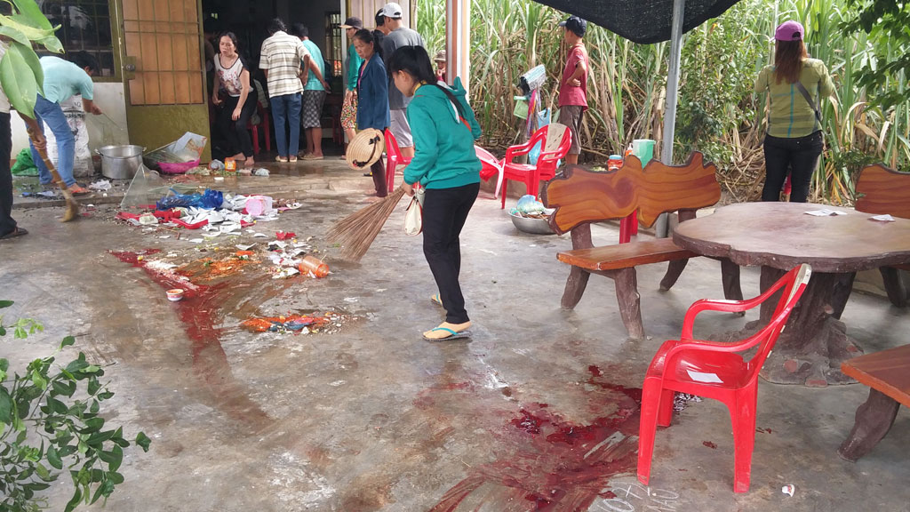 Quán ăn của bà Thiện sau vụ tai nạn - Ảnh: Nguyễn Chung 