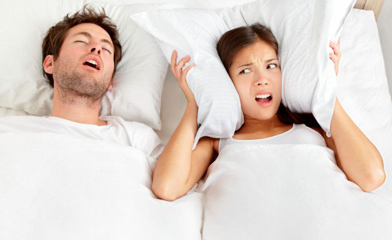 Lưỡi to có thể là nguyên nhân khiến bạn ngủ không ngon - Ảnh: Shutterstock