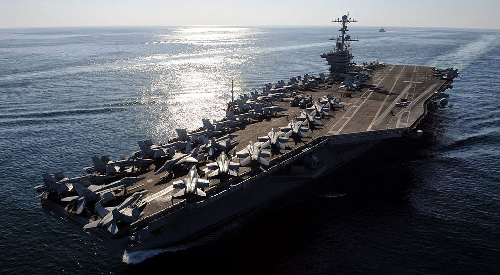 Tàu sân bay USS John C.Stennis đang ở Biển Đông - Ảnh: Reuters