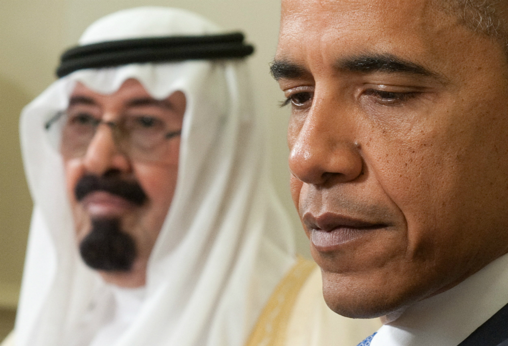 Tổng thống Mỹ Barack Obama và Vua Abdullah của Ả Rập Xê Út trong một cuộc gặp hồi năm 2010 tại Nhà Trắng - Ảnh: AFP
