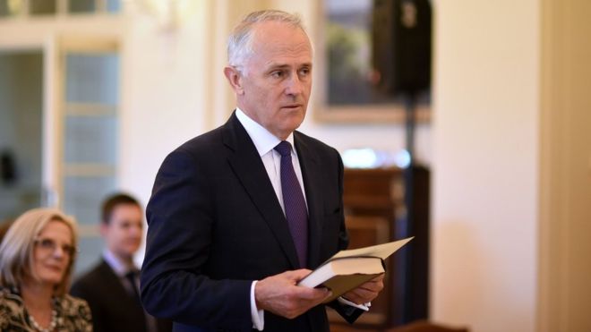 Ông Turnbull đã đi nước cờ cao với việc giải tán cả lưỡng viện, xóa sổ triệt để tương quan lực lượng hiện tại trong quốc hội, buộc tất cả các nghị sĩ phải tranh cử lại và chịu sự phán quyết của cử tri - Ảnh: AFP