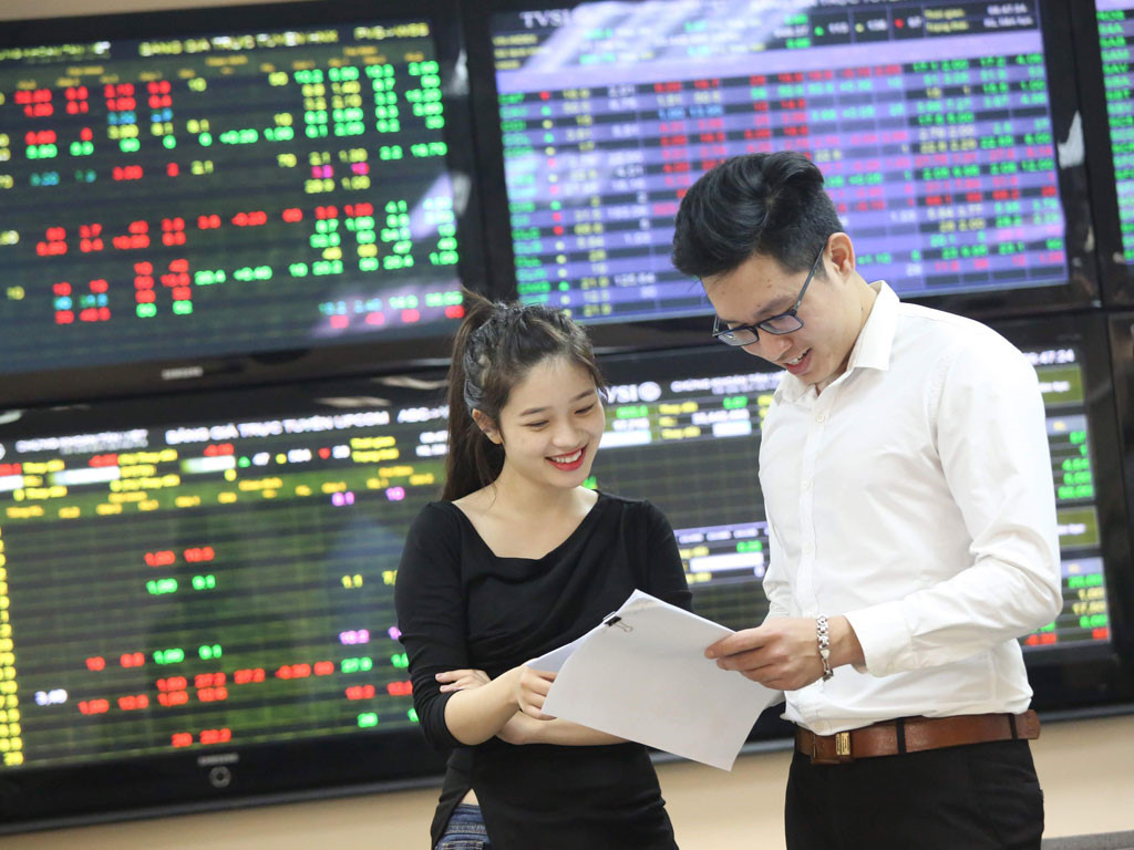 Cổ phiếu tăng giá giúp tài sản các tỉ phú Việt tăng mạnh ẢNH: NGỌC THẮNG 