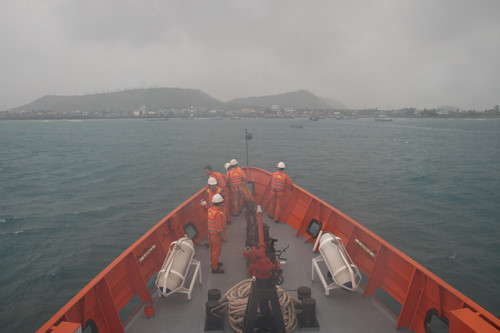 SAR 412 làm nhiệm vụ tìm kiếm cứu nạn trên biển - Ảnh: Nguyễn Tú