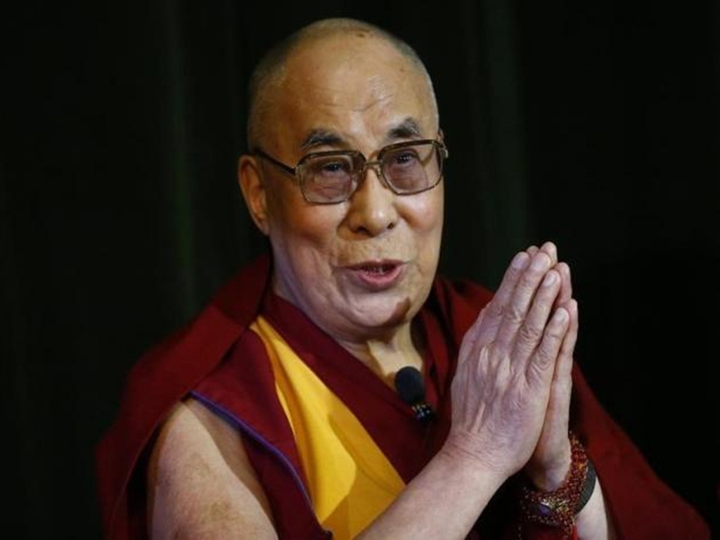 Nhà sư Tây Tạng, Đạt Lai Lạt Ma, 80 tuổi, sẽ hủy chuyến công du Mỹ vào tháng 10 tới theo lời khuyên của bác sĩ - Ảnh: Reuters