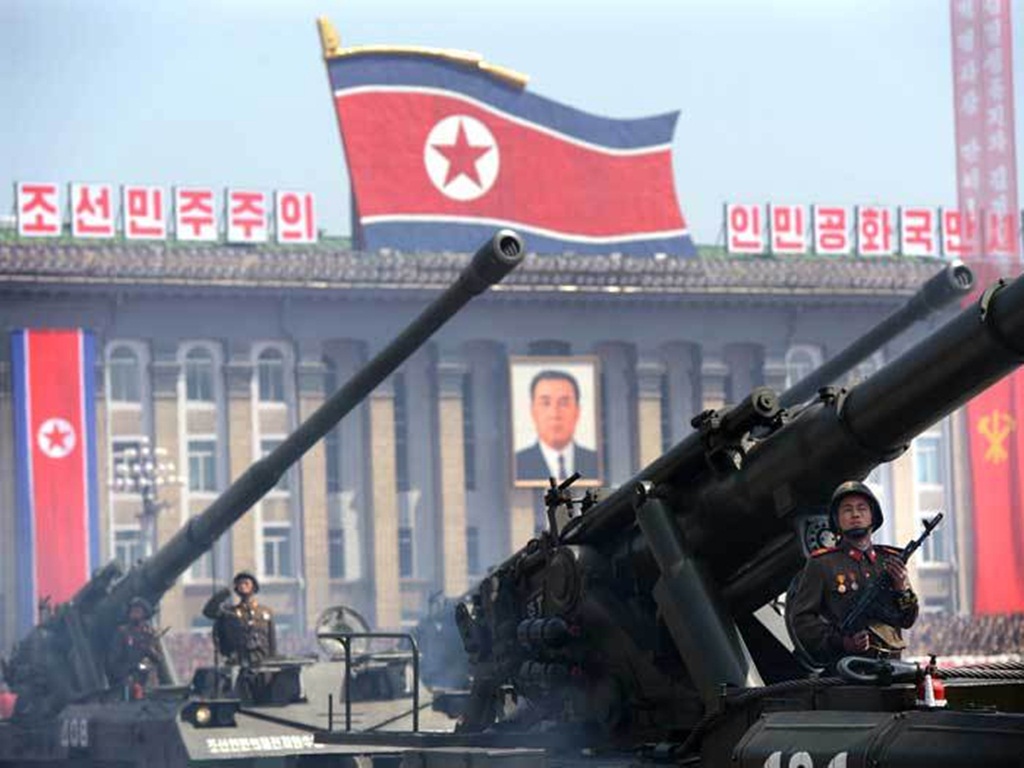 Trang web 38 North khẳng định sự kiện ngày 10.10 sẽ là buổi lễ duyệt binh lớn nhất lịch sử Triều Tiên - Ảnh: AFP