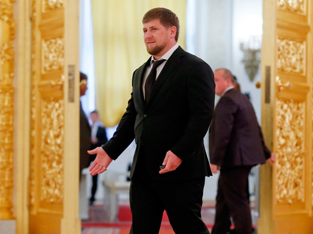 Tổng thống Chechnya, ông Ramzan Kadyrov muốn mạnh tay trừng phạt IS - Ảnh: Reuters