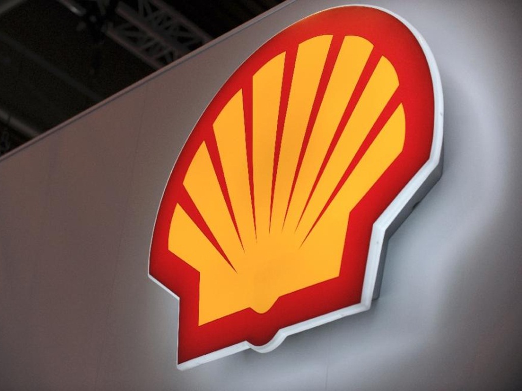 Các thương hiệu năng lượng đình đám như Shell đang vật lộn với cuộc khủng hoảng giá dầu - Ảnh: AFP