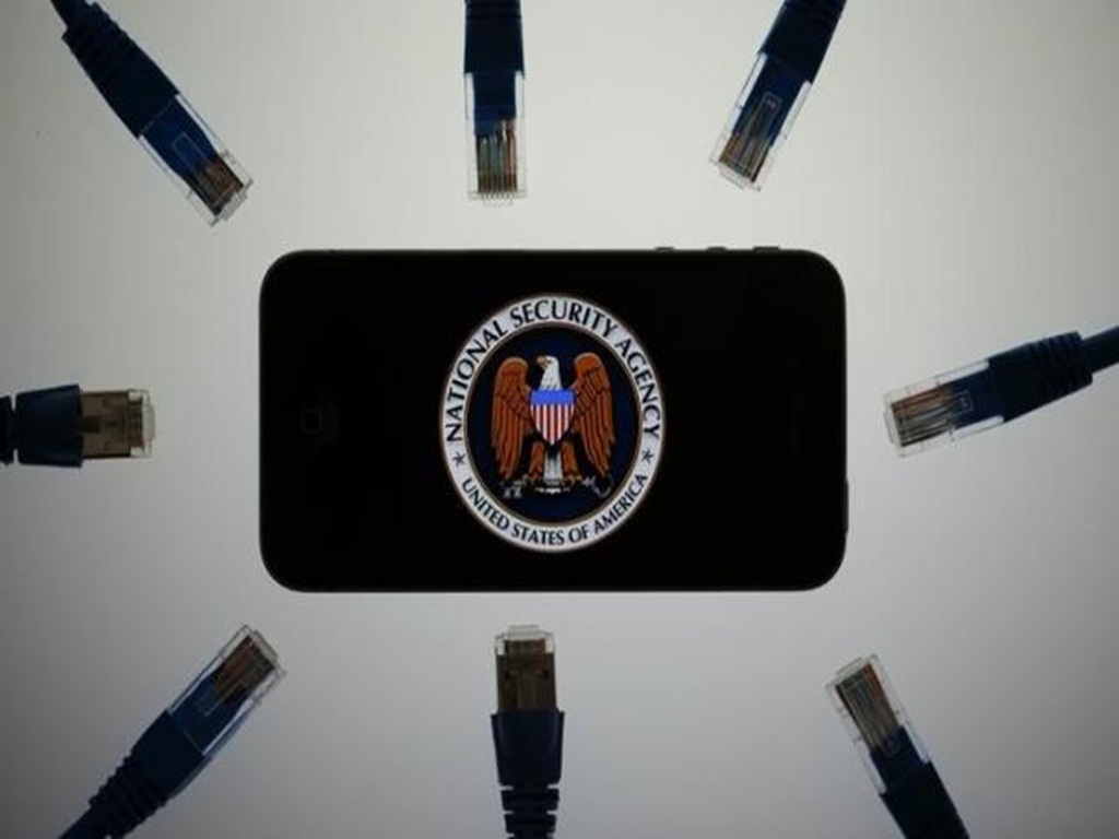 NSA vẫn tiếp tục thu thập dữ liệu, nhưng sẽ phải thông qua lệnh của tòa án mới có quyền yêu cầu các công ty công nghệ truy xuất dữ liệu - Ảnh: Reuters