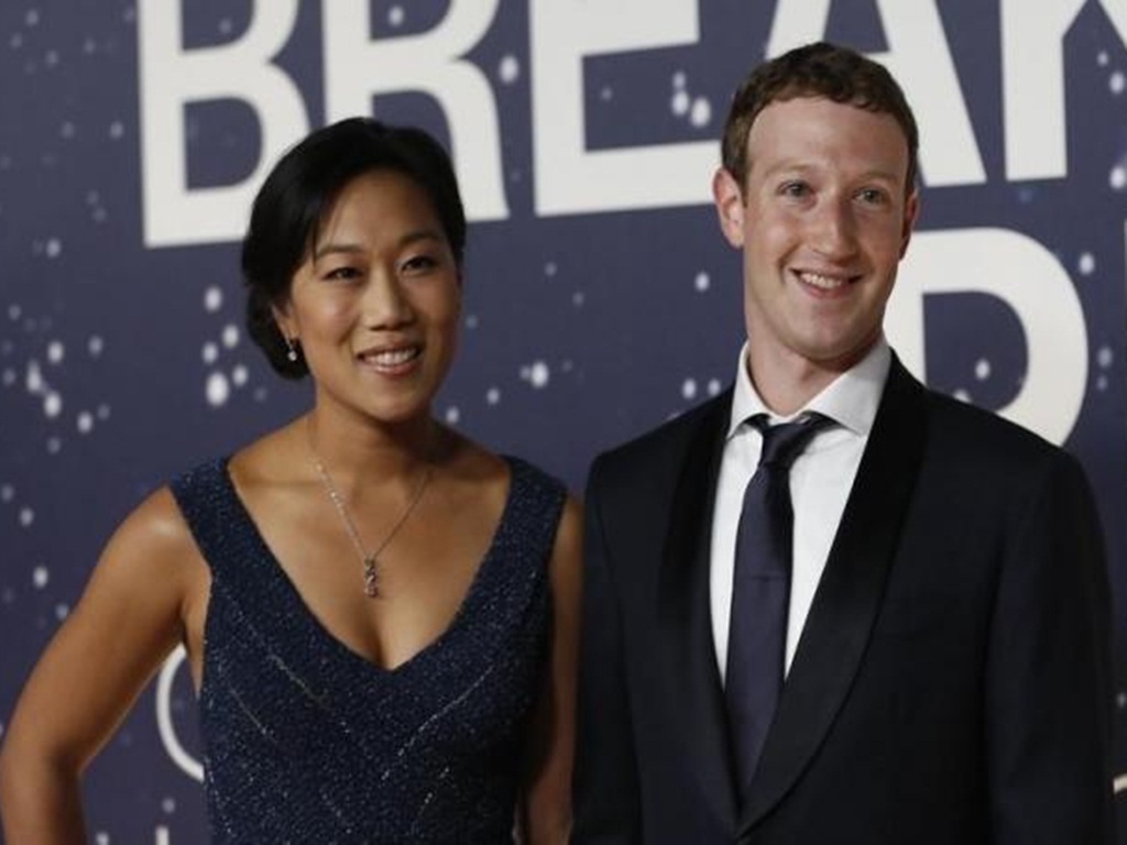 Mark Zuckerberg và vợ, bà Priscilla Chan sẽ thành lập quỹ từ thiện của riêng họ, với tư cách công ty TNHH - Ảnh: Reuters