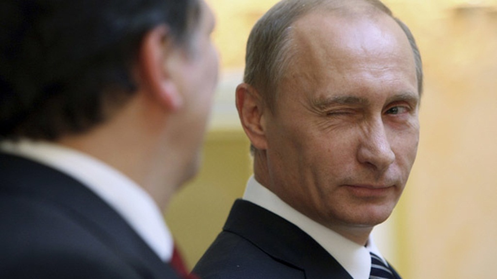 Tổng thống Nga Vladimir Putin đang đi đúng hướng trong các chiến dịch gầy dựng lòng tin từ Syria - Ảnh: Reuters