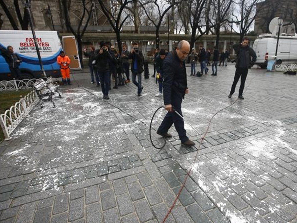 Quảng trường Sultanahmet ở thành phố Istanbul, nơi diễn ra vụ đánh bom làm chết 10 người hôm 12.1 - Ảnh: Reuters