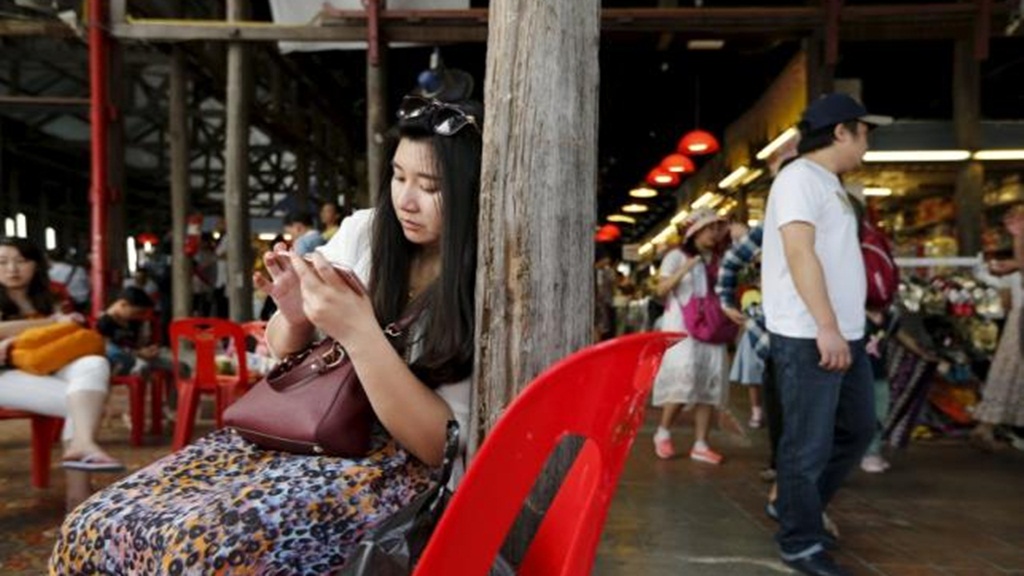 Bến tàu ở sông Chao Phraya là nơi thu hút nhiều du khách Trung Quốc - Ảnh: Reuters