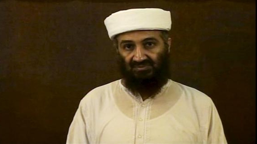 Trùm khủng bố Osama bin Laden đã dặn dò về việc sử dụng số tiền của mình cho mục tiêu khủng bố sau khi chết - Ảnh: Reuters
