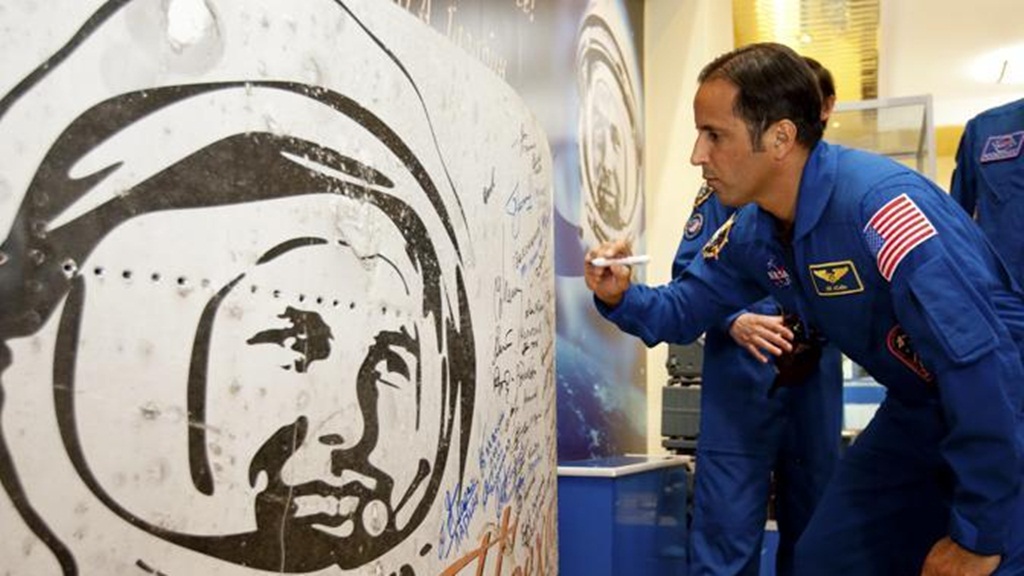 Ngày 12.4 này là kỷ niệm 55 năm sự kiện nhà du hành vũ trụ người Liên Xô Yuri Gagarin cũng là người đầu tiên trên trái đất bay vào không gian - Ảnh: Reuters
