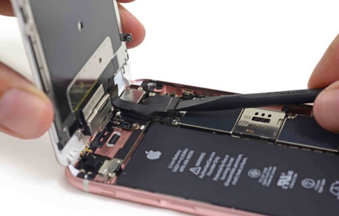iPhone 6S/6S Plus đang sử dụng chipset A9 do hai đối tác sản xuất - Ảnh: iFixit