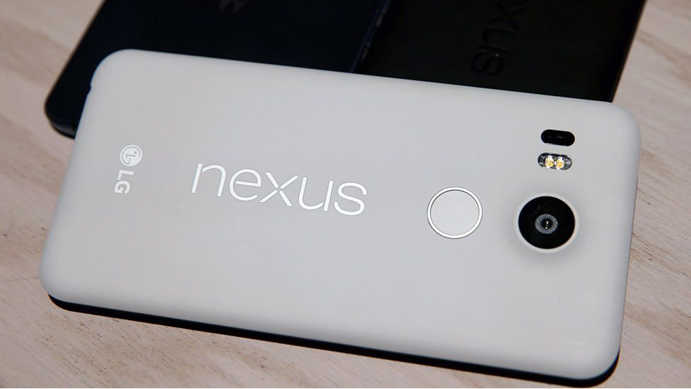 Nexus 5X là một trong số hai smartphone mới nhất được tạo bởi Google - Ảnh: AFP