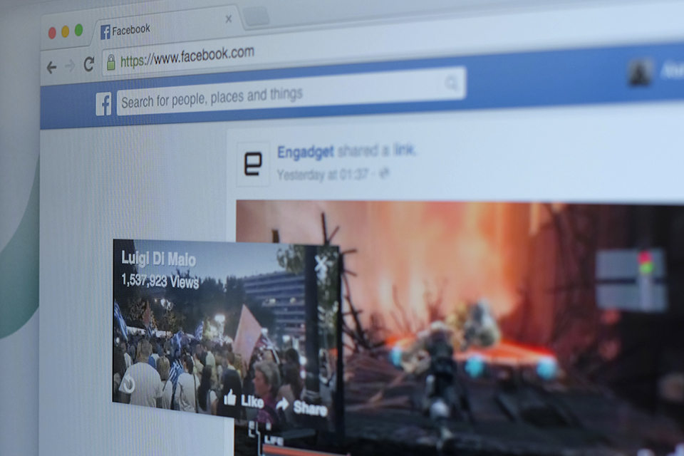 Hiện tại các video hiển thị trên Facebook đã chuyển sang sử dụng HTML5 để thay thế Flash - Ảnh chụp màn hình