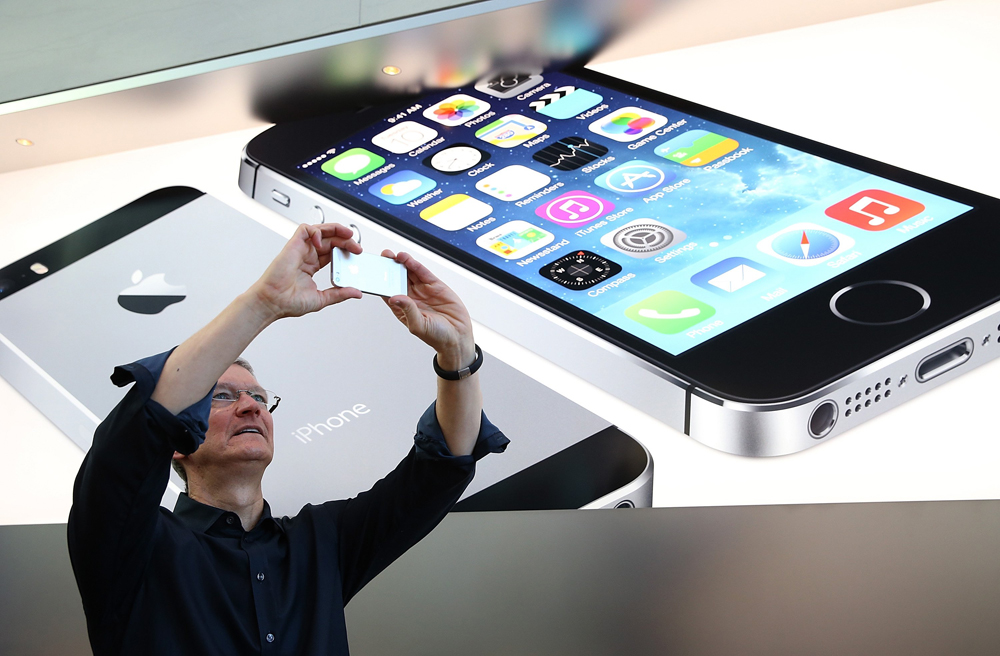 Năm 2015 Apple chi khoảng 8 tỉ USD để nghiên cứu phát triển iPhone - Ảnh minh họa AFP