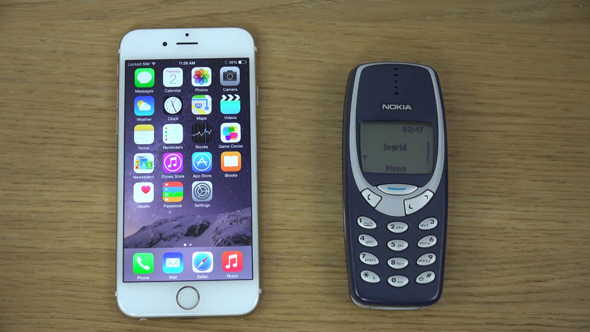 Giờ đây bạn sẽ chọn một chiếc iPhone hay điện thoại Nokia? - Ảnh chụp màn hình YouTube