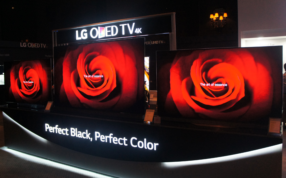 Một số mẫu TV SUPER UHD mới của LG - Ảnh: T.Luân