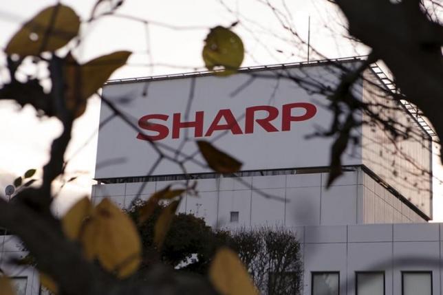 Sharp trong thời gian tới sẽ do Foxconn quản lý - Ảnh: Reuters
