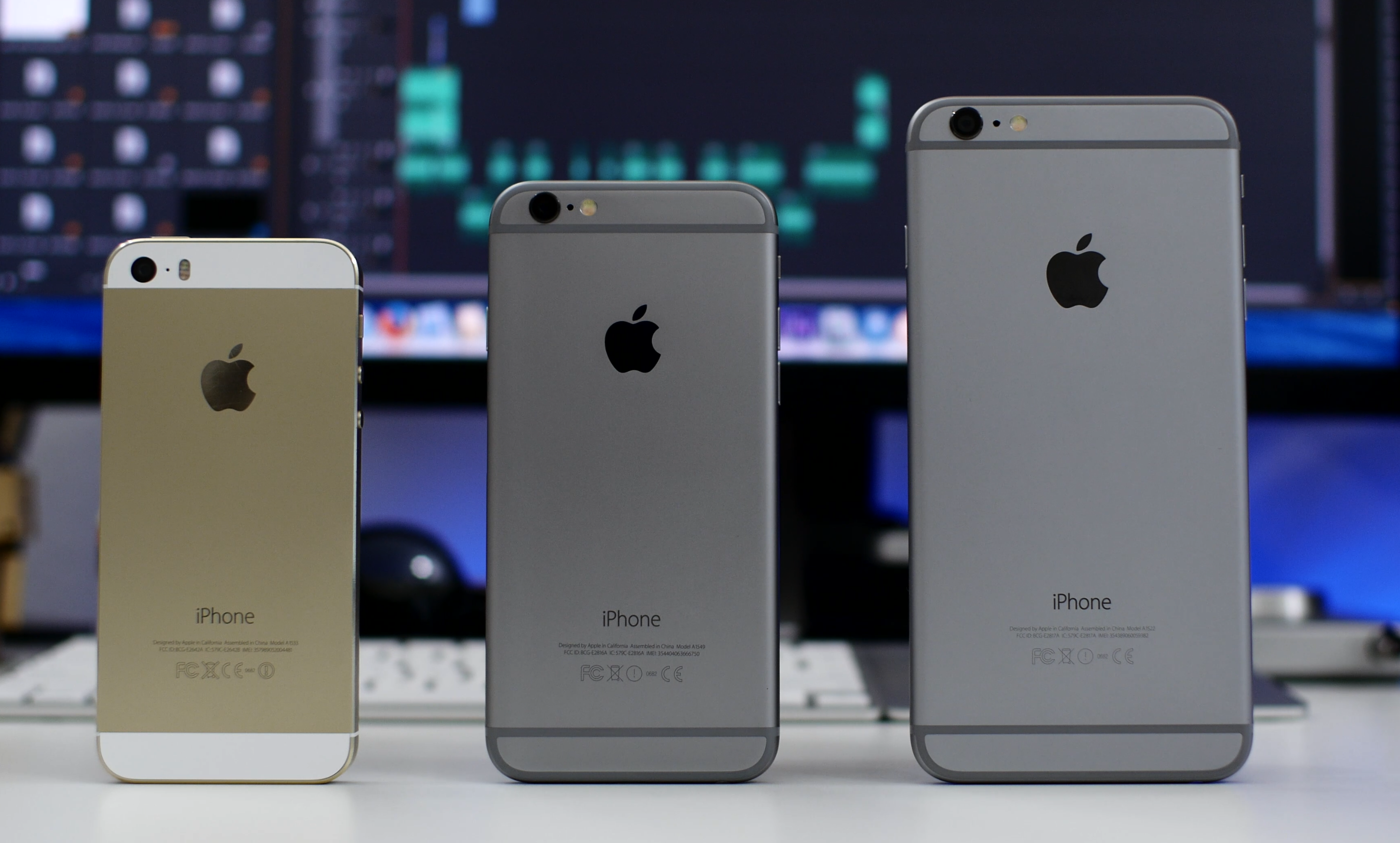Apple hiện có các phiên bản iPhone kích thước 4 inch, 4,7 inch và 5,5 inch - Ảnh: AFP