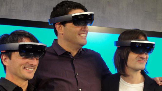 Microsoft sẽ tổ chức các phiên họp để cả trẻ em và người lớn bàn luận về HoloLens - Ảnh: AFP