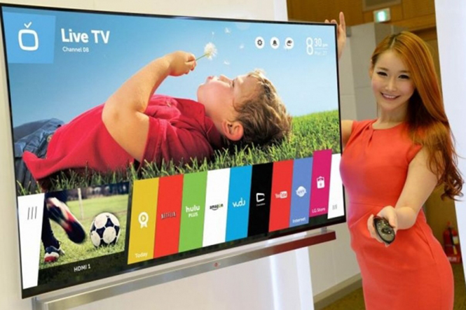 Smart TV với âm thanh B&O sẽ rẻ hơn nhiều trong tương lai - Ảnh: AFP