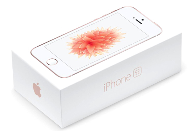 iPhone SE sở hữu thiết kế ngoài không khác iPhone 5S - Ảnh: Apple