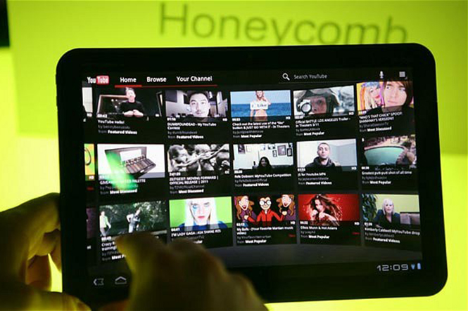 Motorola Xoom đánh dấu bước đi đầu tiên của Android vào thế giới tablet - Ảnh: AFP
