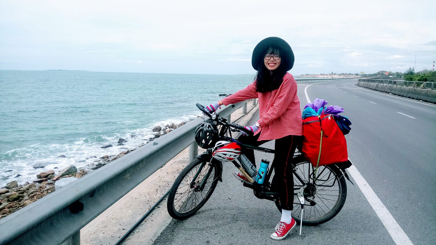 Chàng sinh viên đạp xe xuyên Việt: “Nhiều người nói mình... 'khùng'