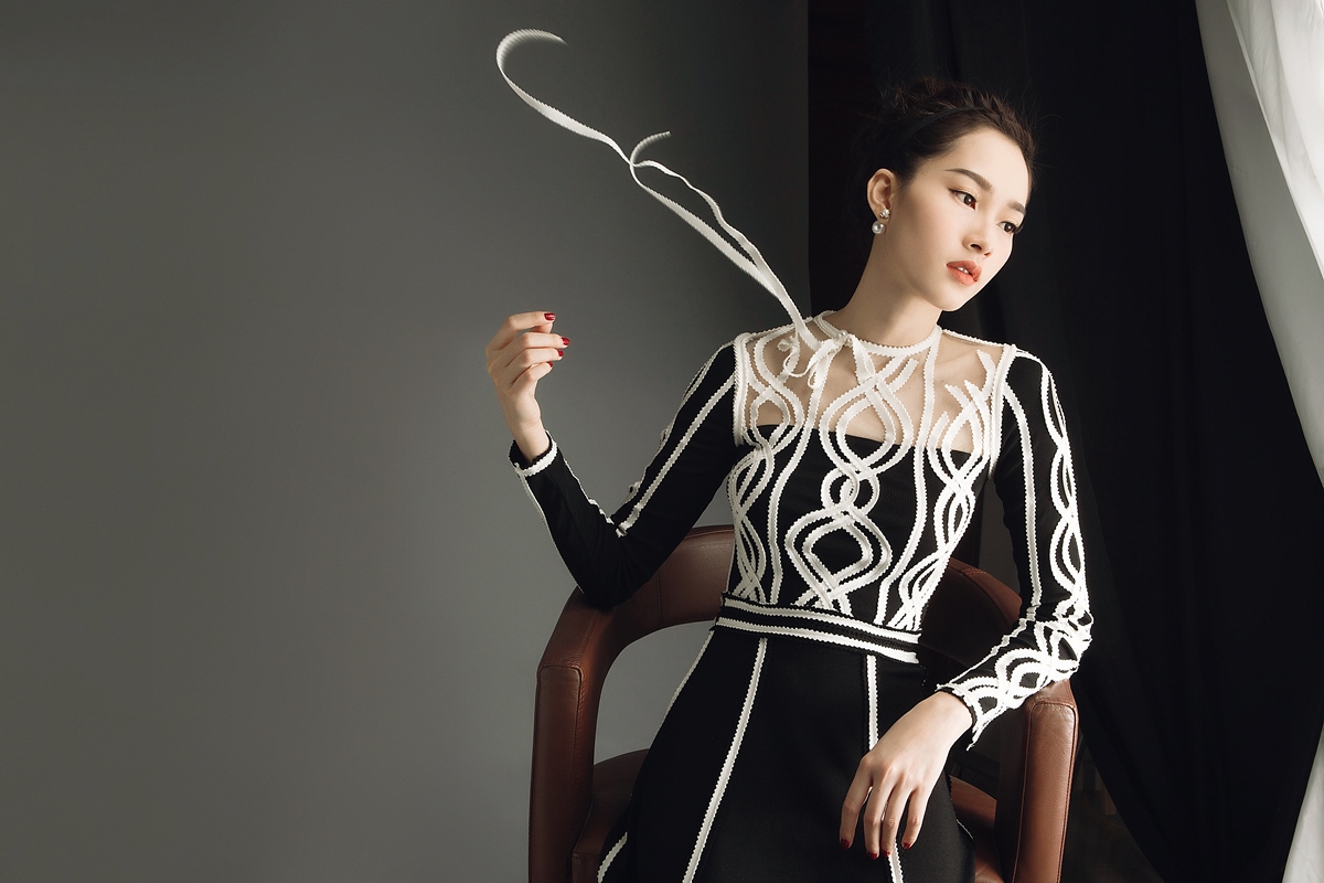 Hoa hậu Đặng Thu Thảo quyến rũ trong bộ ảnh thời trang mới