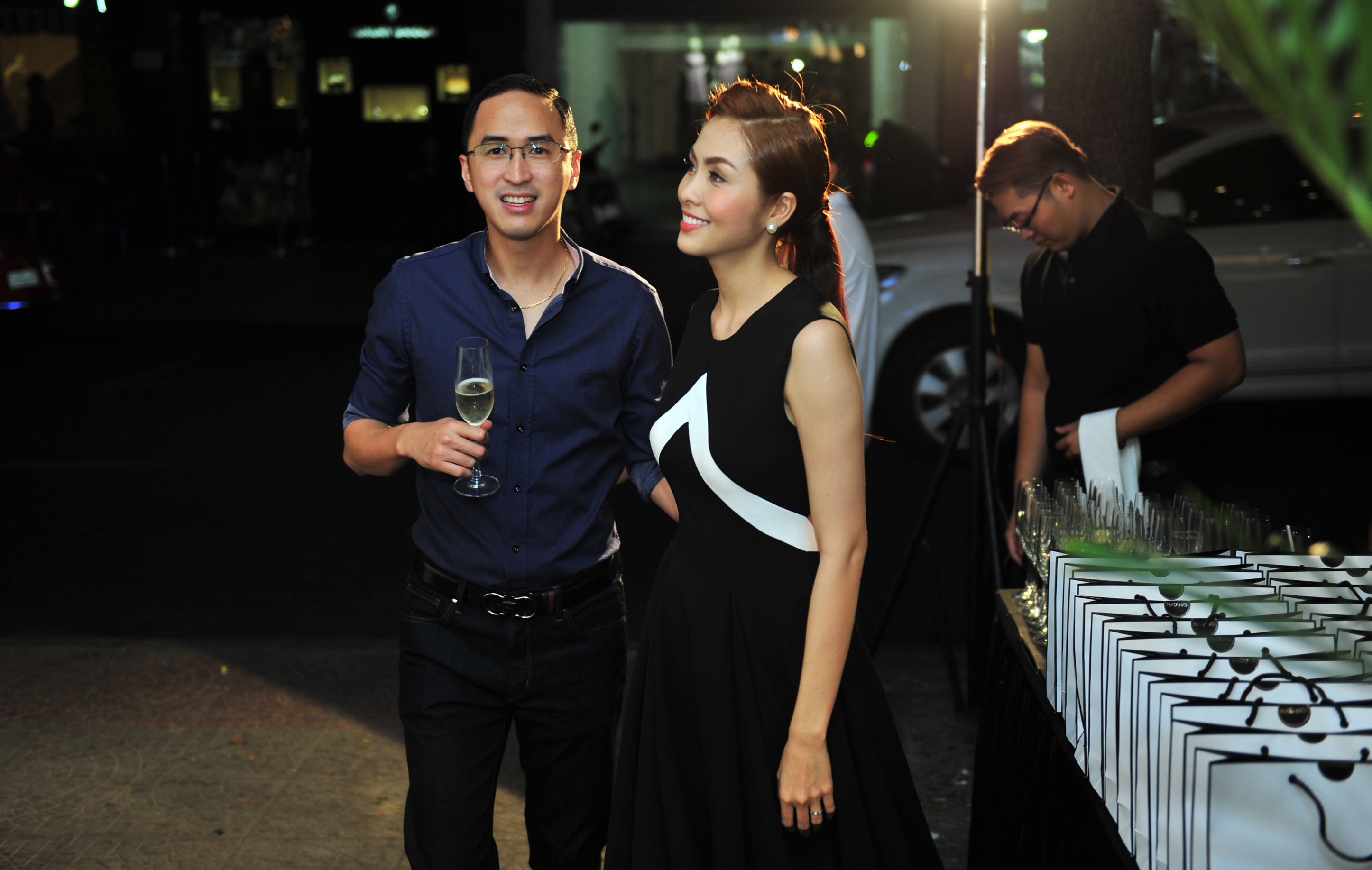 Vợ chồng Tăng Thanh Hà tại sự kiện