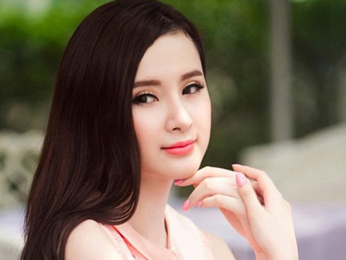 Angela Phương Trinh là một trong những "tín đồ" của mua sắm