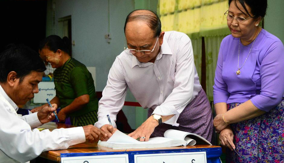 Tổng thống Thein Sein trong cuộc bầu cử ngày 8.11 - Ảnh: AFP