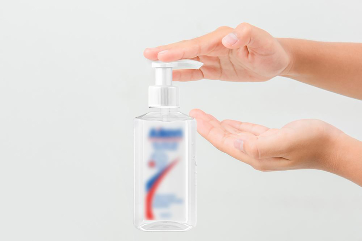 Với khả năng diệt khuẩn, bảo vệ tức thì nhưng vẫn không làm khô da, gel rửa tay khô Aiken là “chuyên gia kháng khuẩn” đáng tin cậy đồng hành cùng bạn mọi lúc, mọi nơi