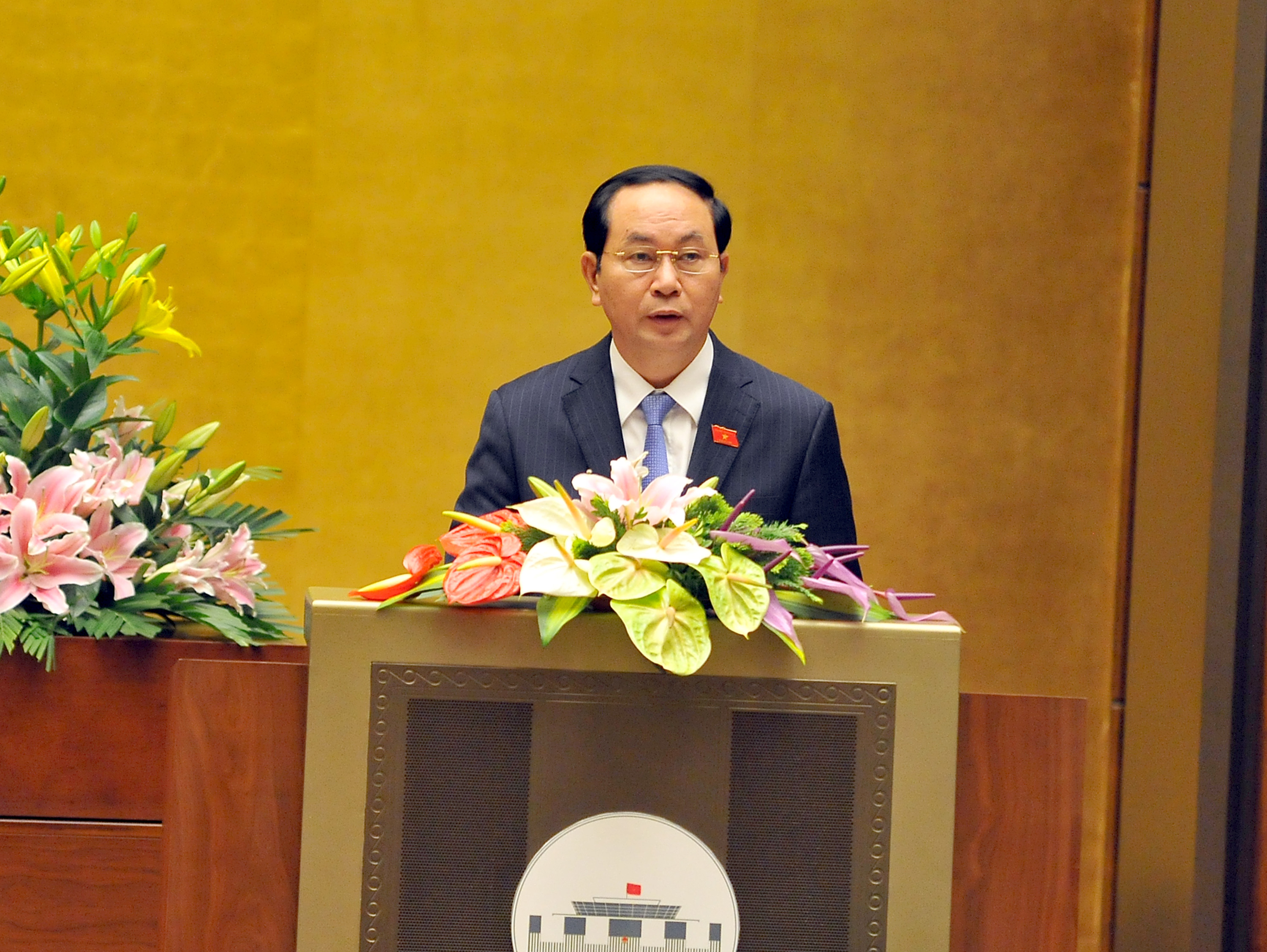 Chủ tịch nước Trần Đại Quang đọc tờ trình trước Quốc hội