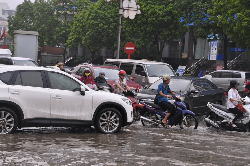 ngap-ung-ha-noi