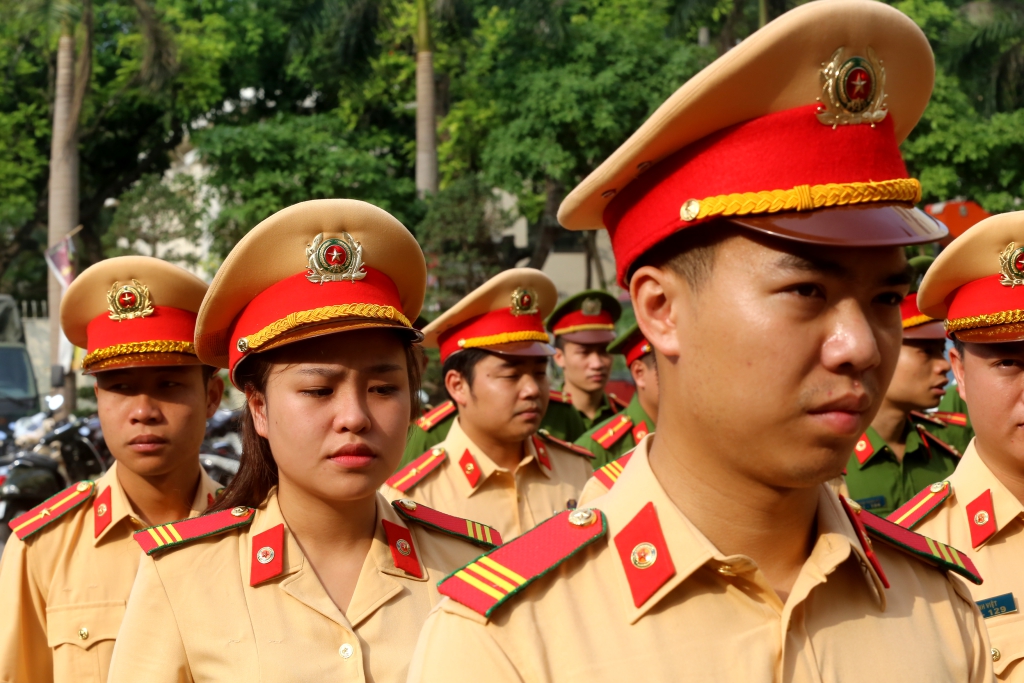 trang-phuc-cong-an