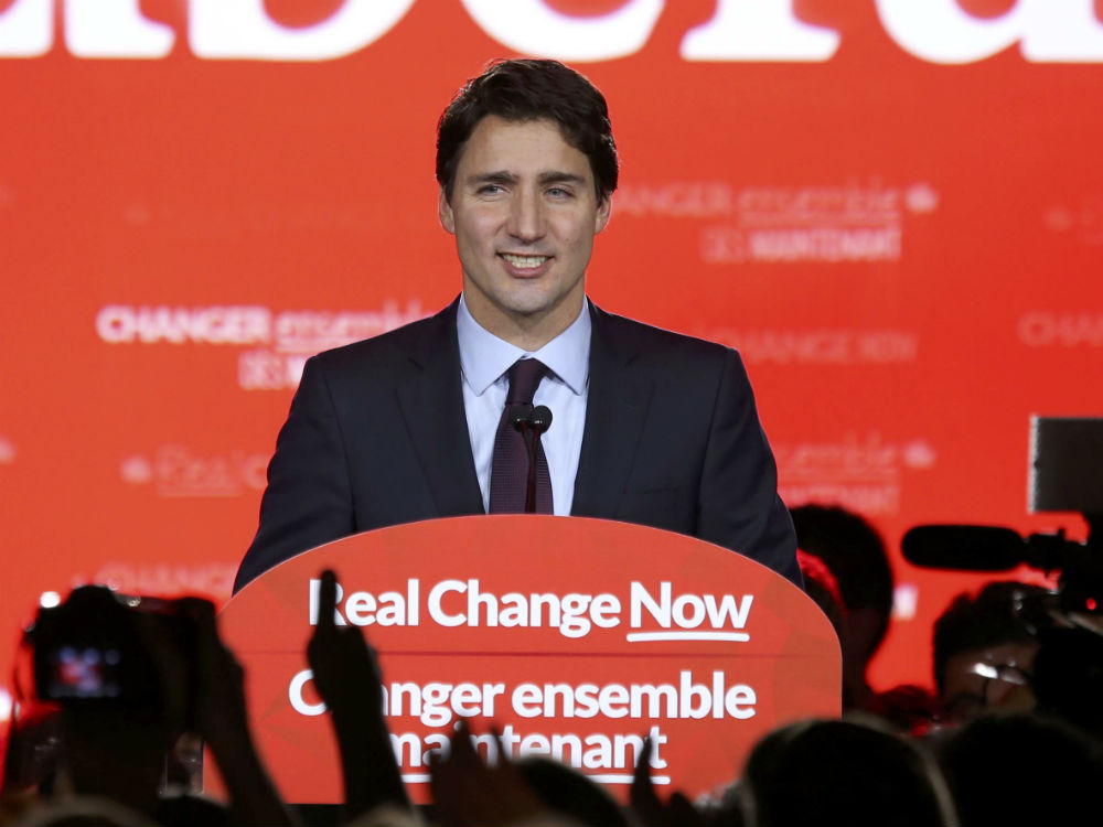 Con trai cố thủ tướng Canada Pierre Trudeau, ông Justin Trudeau vừa trở thành tân thủ tướng trẻ thứ hai trong lịch sử Canada - Ảnh: Reuters