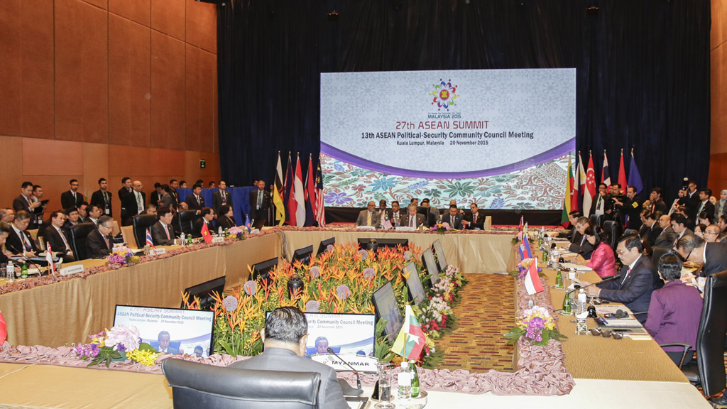 Hội nghị hội đồng cộng đồng chính trị an ninh lần thứ 13, ngày 20.11 trong khuôn khổ Thượng đỉnh ASEAN lần 27, tại Malaysia - Ảnh: Lam Yên