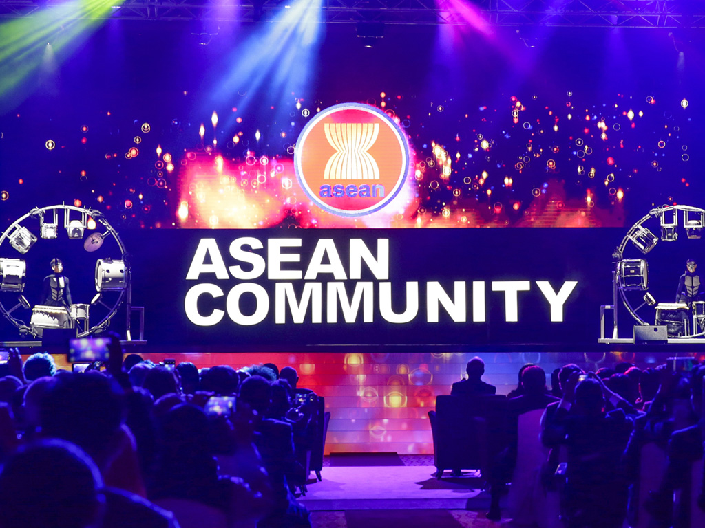 Buổi lễ thành lập Cộng đồng ASEAN tại Kuala Lumpur, Malaysia sáng 22.11.2015 - Ảnh: Lam Yên